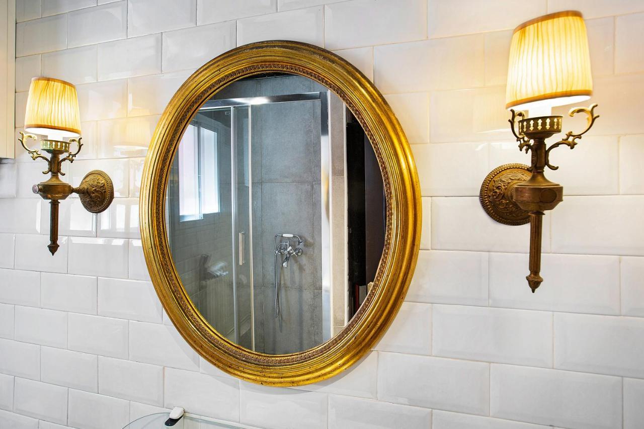 Stay U-Nique Apartments Carretes Барселона Екстериор снимка