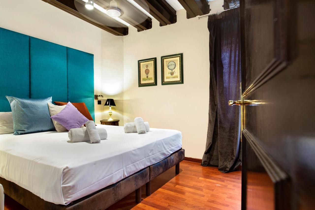 Stay U-Nique Apartments Carretes Барселона Екстериор снимка